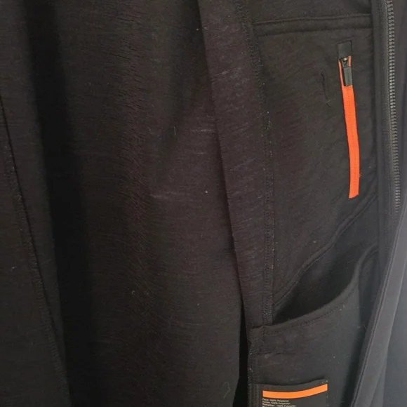 Icebreaker Jacket - Picture 6 of 9